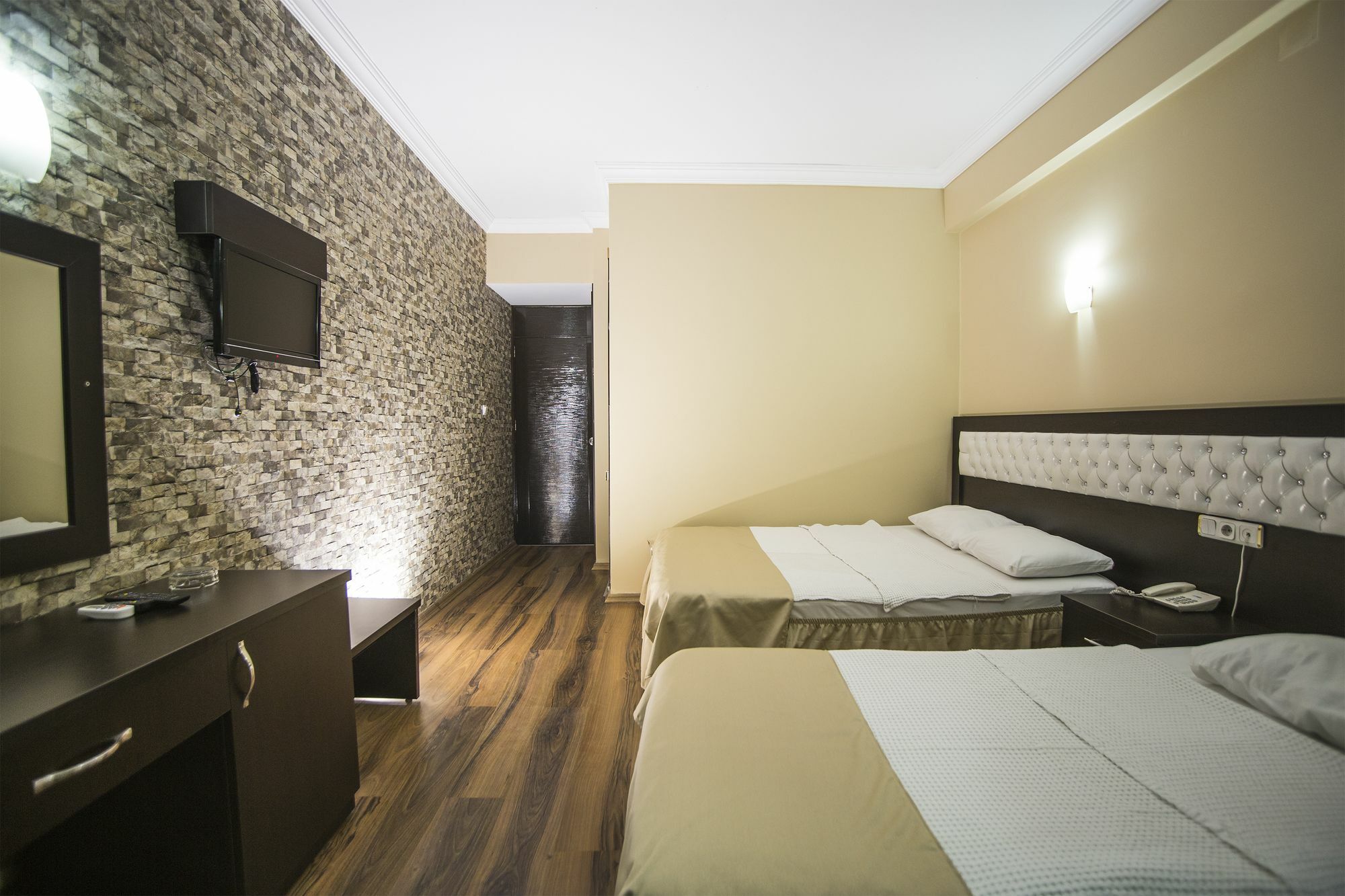 Divan Otel Antakya Bagian luar foto